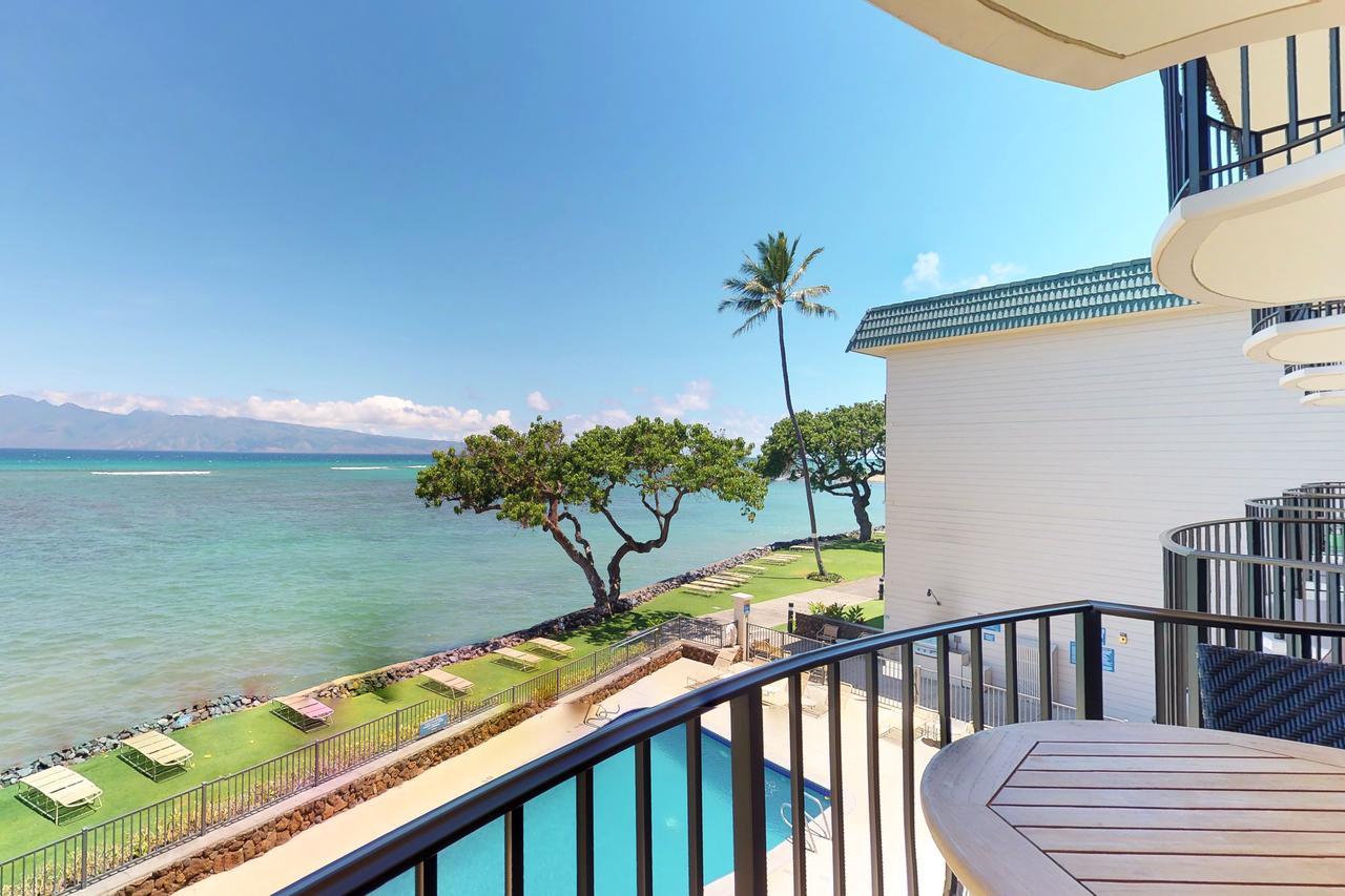 Kahana Reef Oceanfront Condos Exterior foto